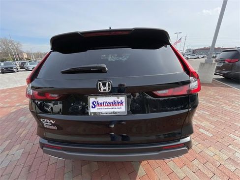Certified 2023 Honda CR-V Sport image 33