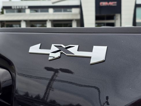 New 2026 GMC Sierra 2500 SLT w/ SLT Premium Package image 14