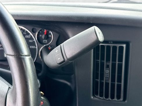Used 2021 Chevrolet Express 3500 w/ Power Convenience Package RWD image 13