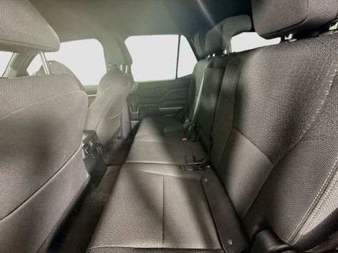 Certified 2025 Toyota 4Runner SR5 AWD/4WD image 24