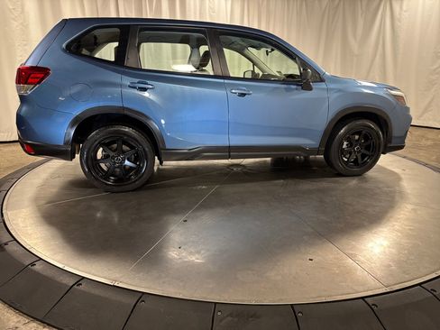 Used 2019 Subaru Forester image 9