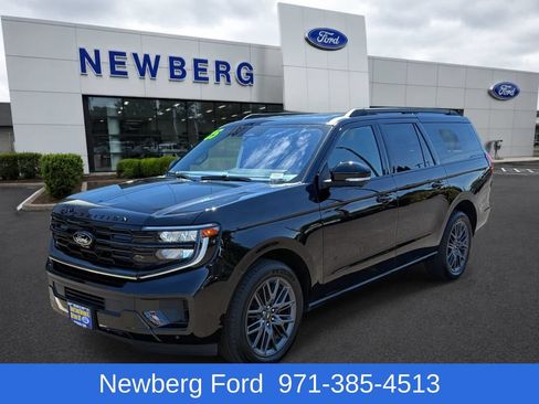 Used 2025 Ford Expedition Max Platinum w/ Stealth Performance Package AWD/4WD image 1