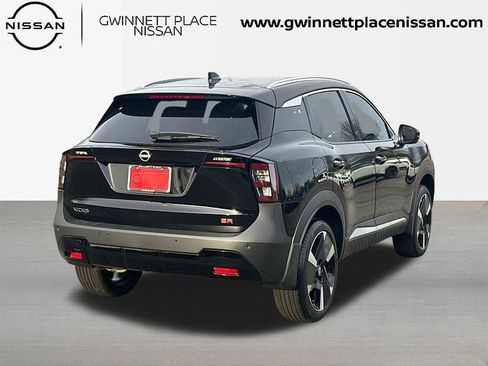 New 2026 Nissan Kicks SR image 5