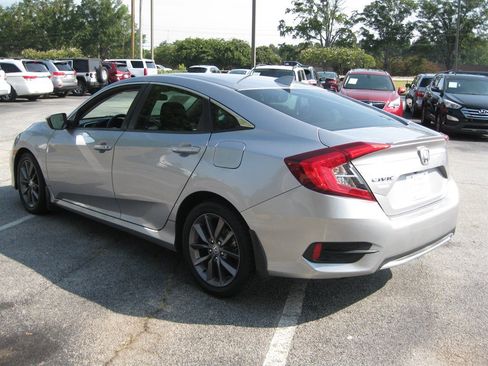 Used 2021 Honda Civic EX image 5