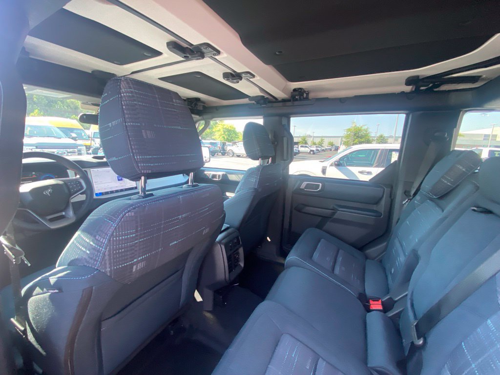 New 2026 Ford Bronco Heritage Edition AWD/4WD image 23