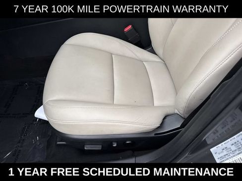 Used 2023 MAZDA MAZDA3 s FWD image 15