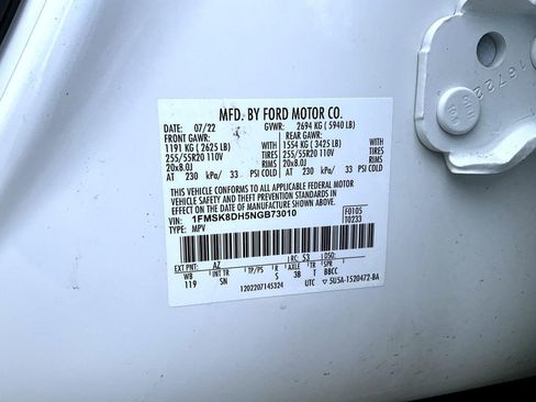 Used 2022 Ford Explorer XLT w/ Equipment Group 202A image 31