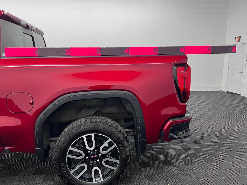 Used 2025 GMC Sierra 1500 AT4 w/ AT4 Premium Package AWD/4WD image 25