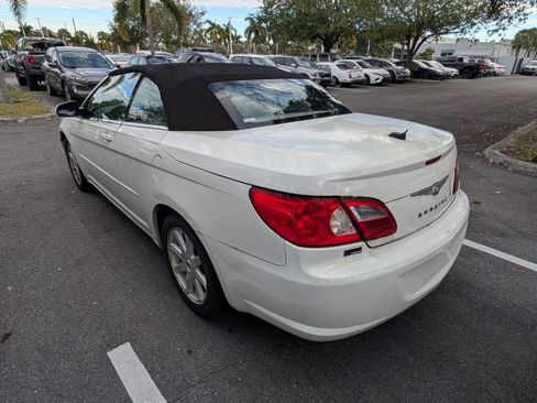 Used 2008 Chrysler Sebring Touring w/ Special Touring Group image 12