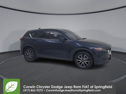 Used 2017 MAZDA CX-5 Grand Select image 2