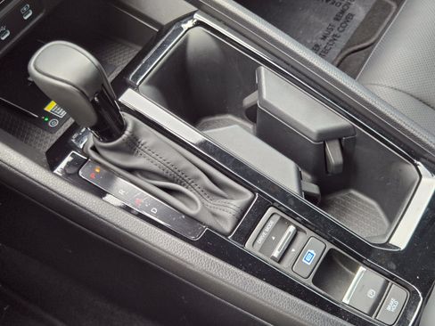 Used 2025 Honda Accord Sport image 16