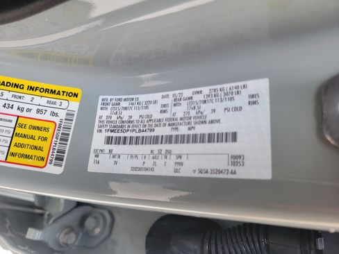 Used 2023 Ford Bronco Wildtrak image 34