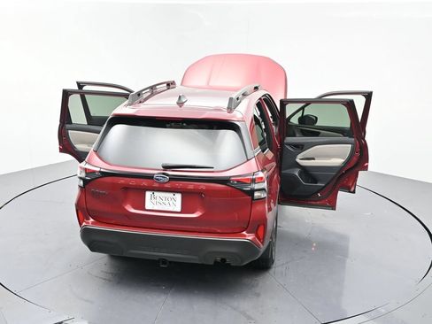 Used 2025 Subaru Forester Premium w/ Convenience Package #2 AWD/4WD image 24