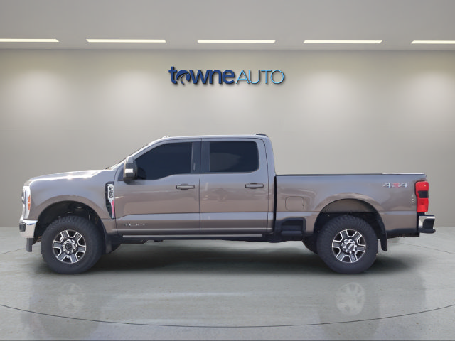 Used 2023 Ford F350 Lariat w/ Lariat Ultimate Package AWD/4WD image 4