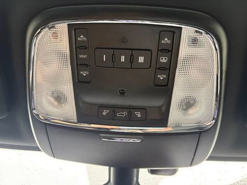 Used 2020 Jeep Grand Cherokee Limited X AWD/4WD image 27