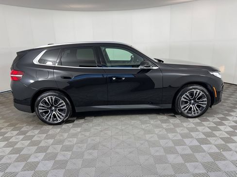 Used 2025 BMW X3 xDrive30i w/ Premium Package image 3