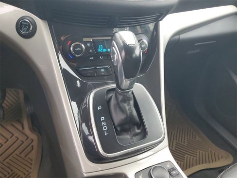 Used 2013 Ford C-MAX SEL image 24