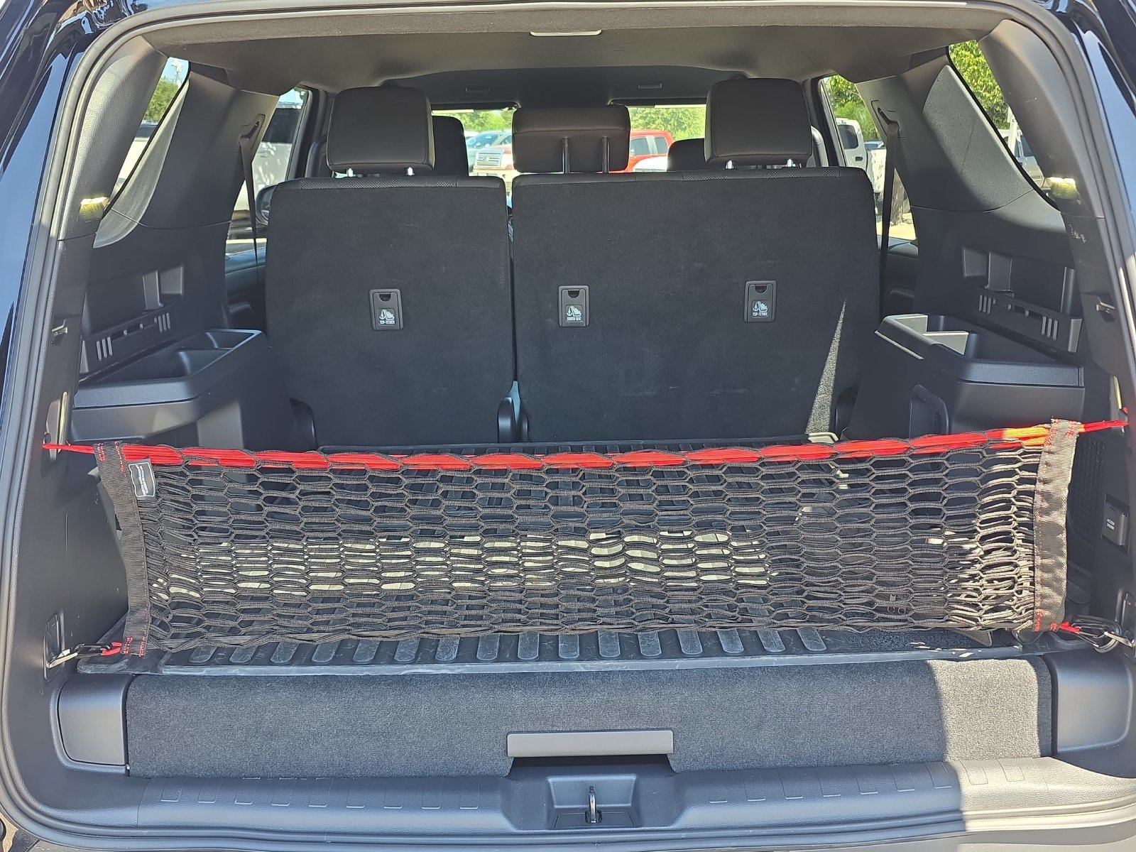 Used 2025 Toyota 4Runner Trailhunter AWD/4WD image 30