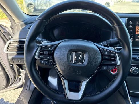 Used 2019 Honda Accord Touring image 42