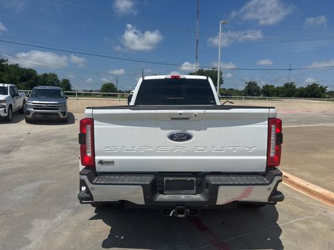 Used 2026 Ford F450 Lariat w/ Lariat Premium Package AWD/4WD image 6