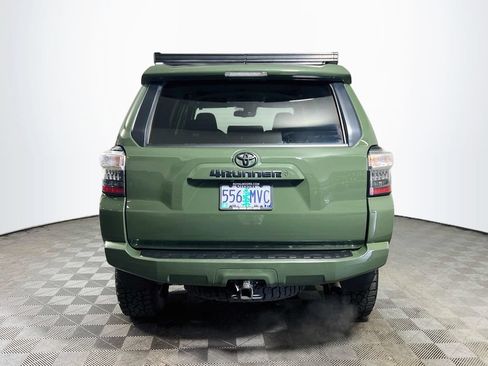 Used 2021 Toyota 4Runner Trail Special Edition AWD/4WD image 6