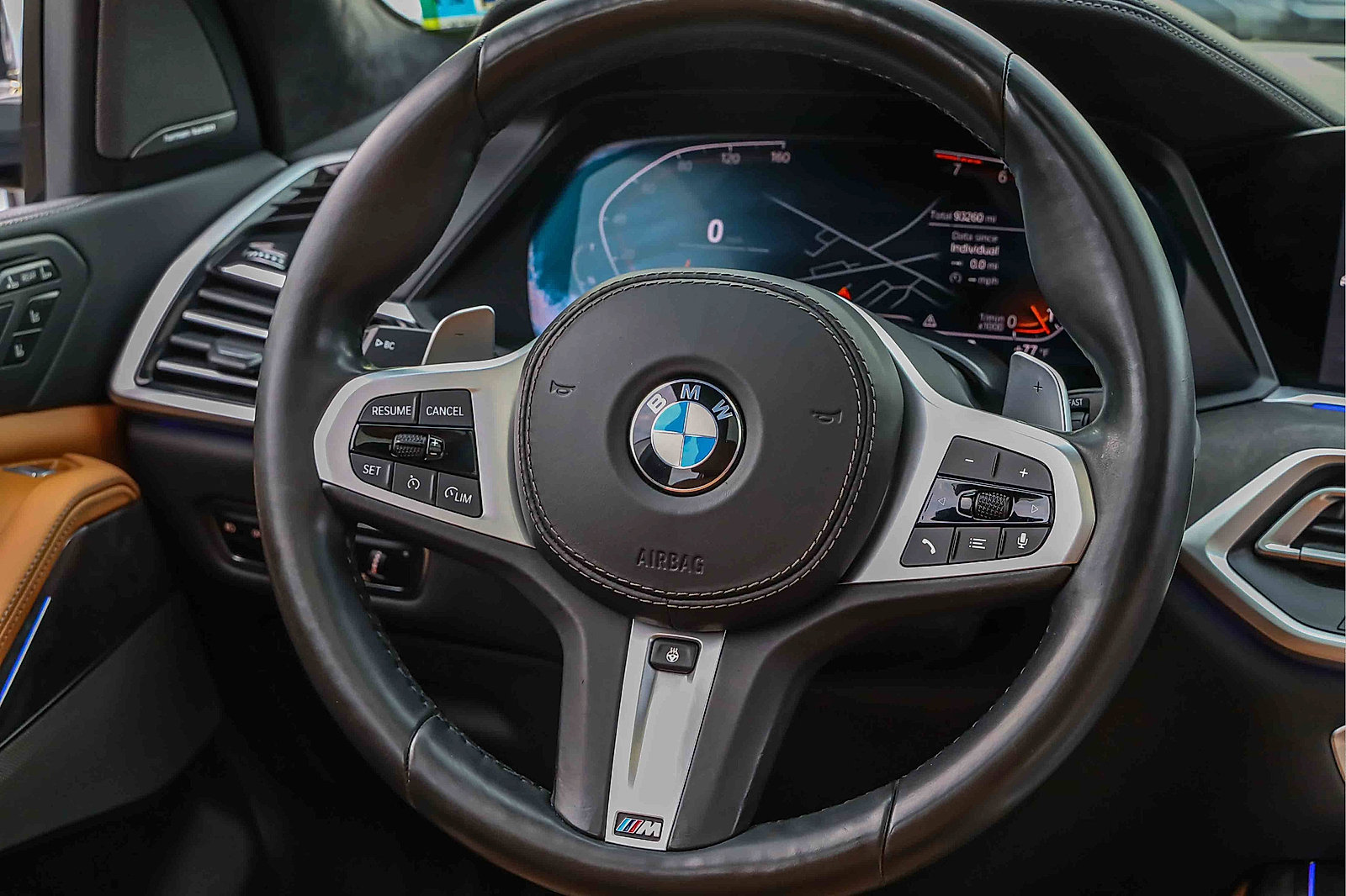 Used 2020 BMW X7 xDrive40i w/ M Sport Package AWD/4WD image 14