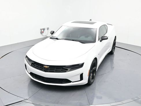 Used 2023 Chevrolet Camaro LT image 16