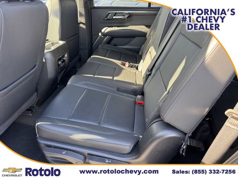 Used 2025 Chevrolet Tahoe Z71 AWD/4WD image 16