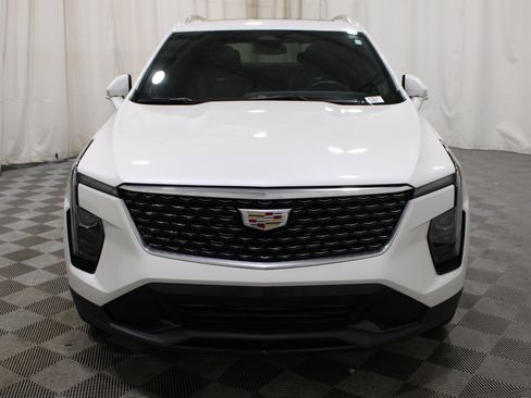 Used 2024 Cadillac XT4 Premium Luxury AWD/4WD image 38