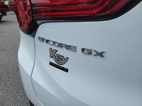 Used 2024 Buick Encore GX Sport Touring FWD image 9