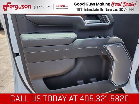 New 2026 GMC Sierra 2500 Denali w/ Denali Reserve Package AWD/4WD image 15