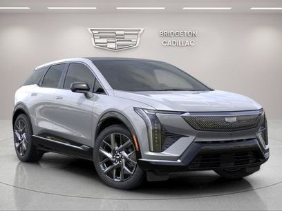 New 2026 Cadillac Optiq Luxury 1 w/ LPO, Floor Liner Package