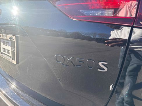 Used 2023 INFINITI QX50 Sport image 28