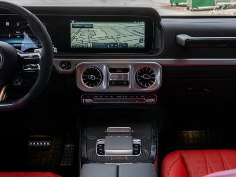 Used 2026 Mercedes-Benz G 63 AMG 4MATIC image 18