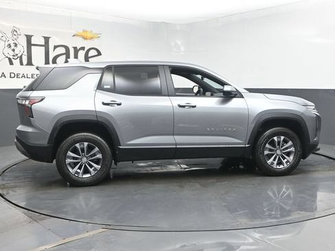 New 2026 Chevrolet Equinox LT w/ Safety and Technology Package FWD image 15