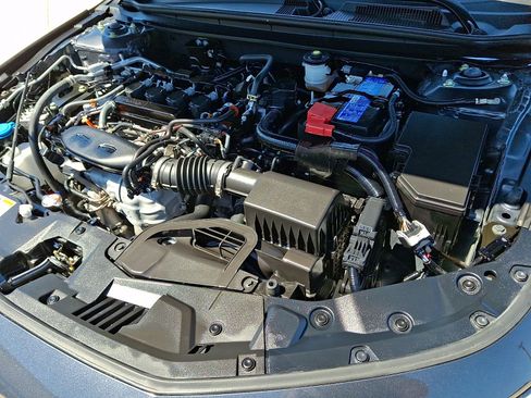 Certified 2024 Honda Accord EX image 27