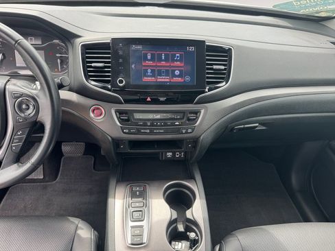 Certified 2023 Honda Ridgeline RTL image 10