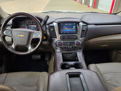 Used 2015 Chevrolet Tahoe LT image 12