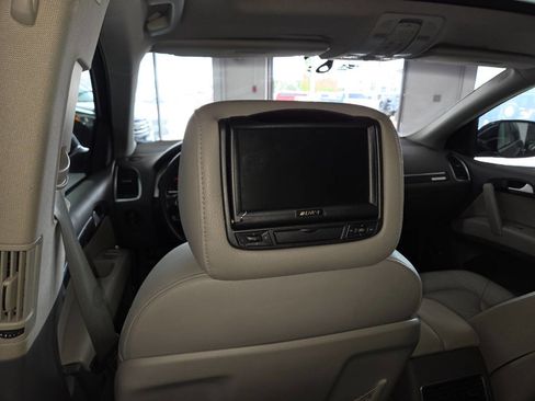 Used 2011 Audi Q7 TDI Premium Plus AWD/4WD image 22