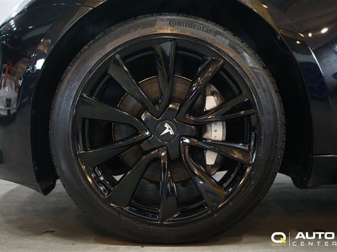 Used 2018 Tesla Model 3 Long Range image 7