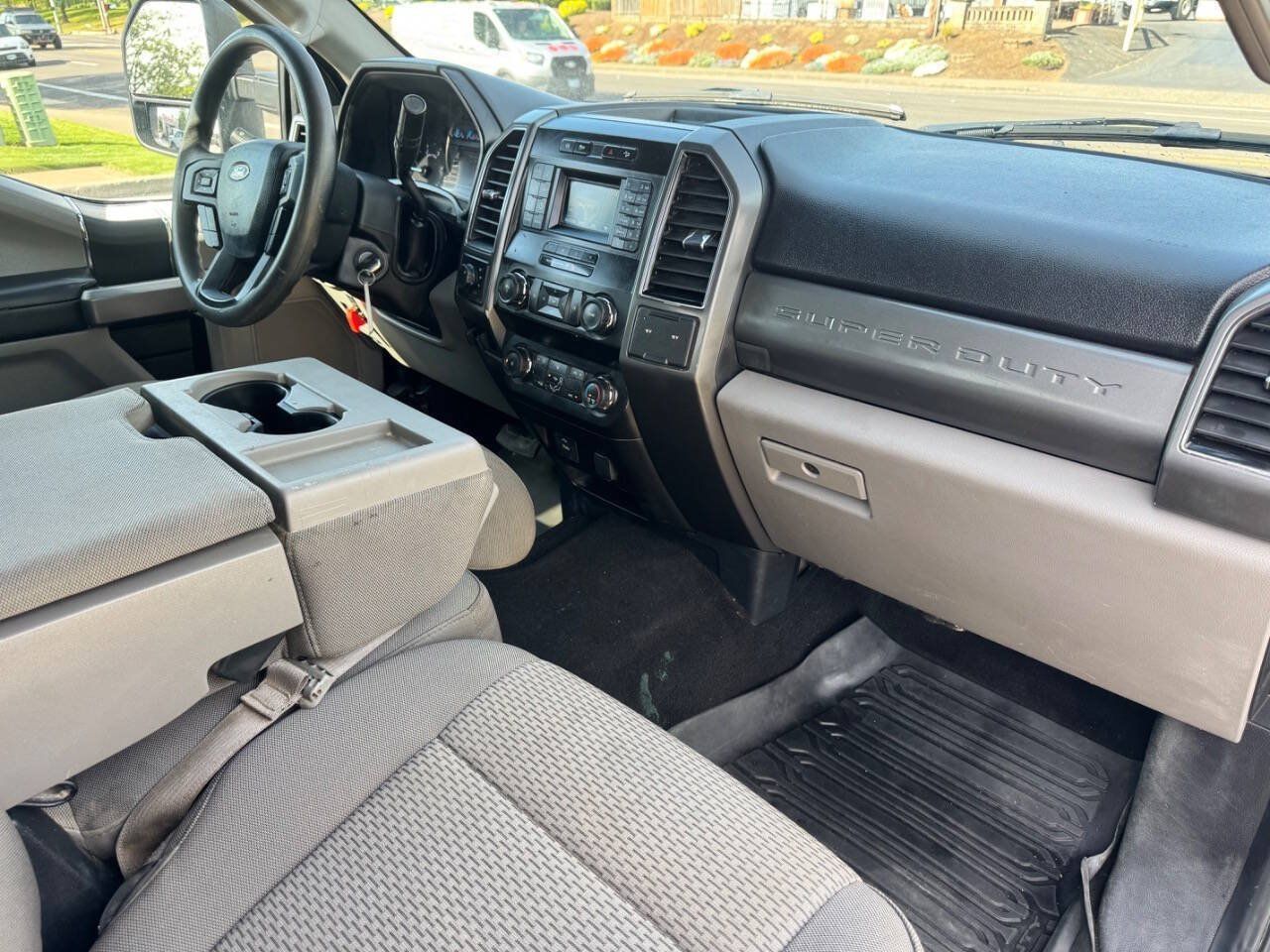 Used 2019 Ford F350 XLT w/ XLT Value Package AWD/4WD image 7