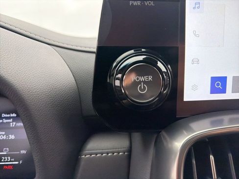 New 2025 Lexus LX 700h Luxury AWD/4WD image 17