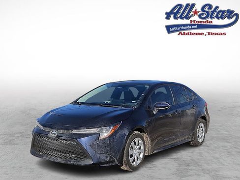 Used 2024 Toyota Corolla LE image 1