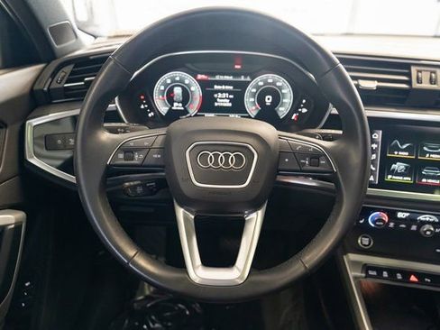 Used 2023 Audi Q3 2.0T Premium Plus w/ Premium Plus Package AWD/4WD image 14