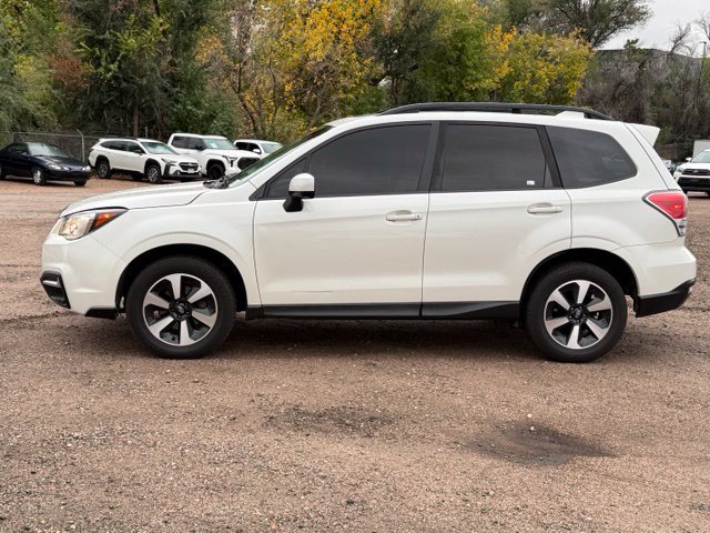 Used 2017 Subaru Forester 2.5i Premium AWD/4WD image 2