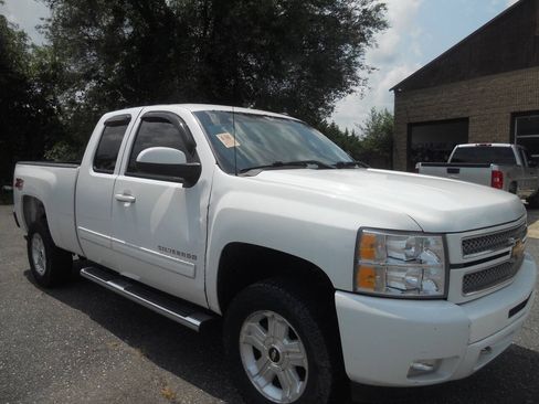 Used 2012 Chevrolet Silverado 1500 LT w/ All-Star Edition AWD/4WD image 5