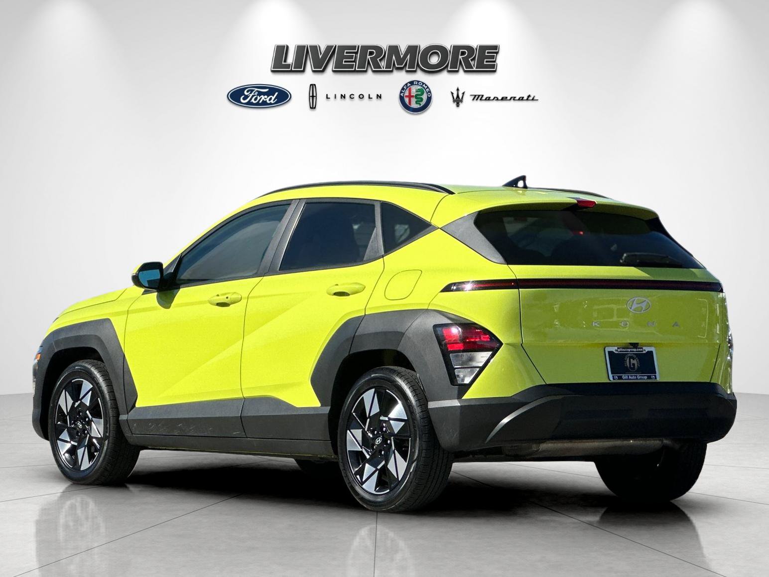 Used 2025 Hyundai Kona SEL FWD image 5
