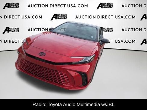 Used 2025 Toyota Camry XSE image 5