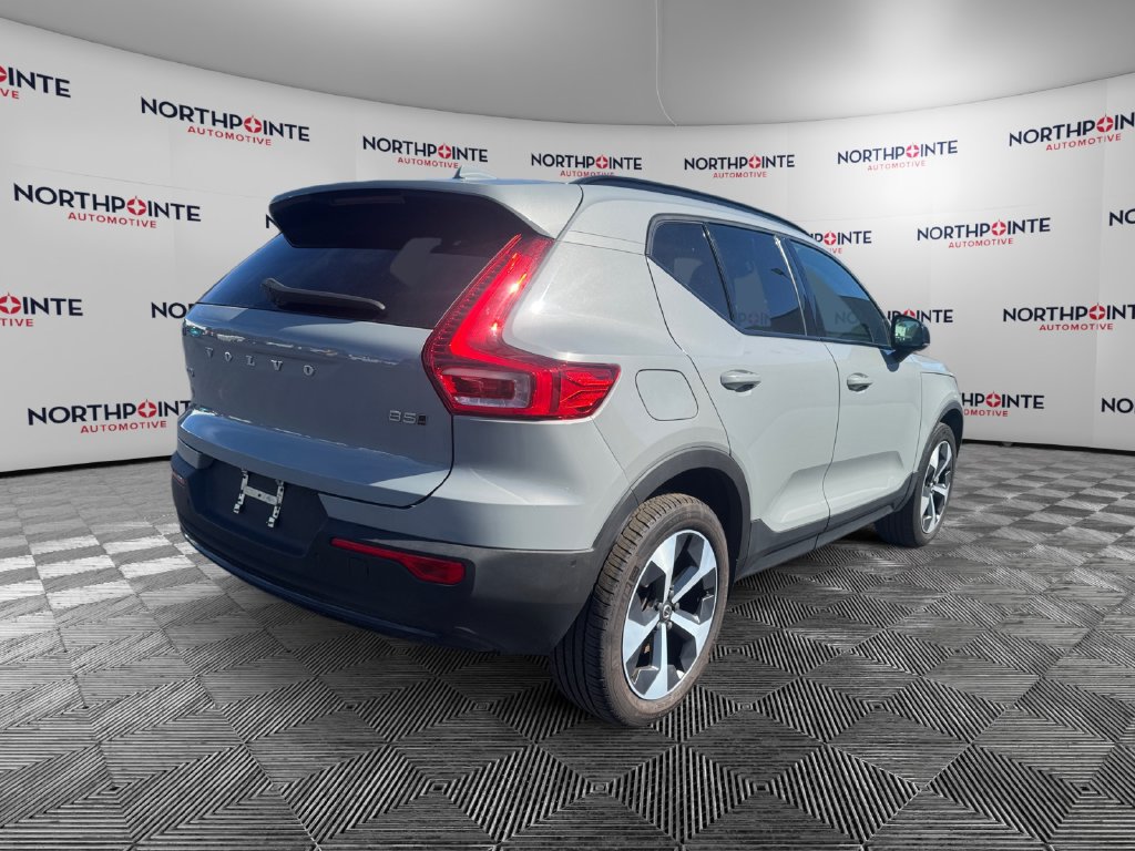 Used 2024 Volvo XC40 B5 Plus w/ Climate Package AWD/4WD image 6
