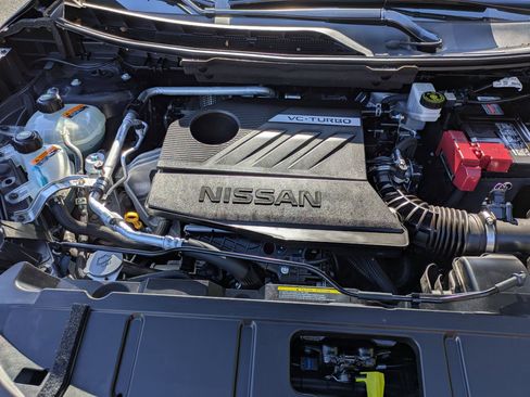 Certified 2025 Nissan Rogue SV image 21